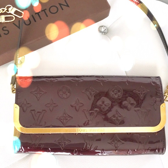 LV Rossmore MM Amarante w/ extra chain listing #1 - Picture 2 of 8